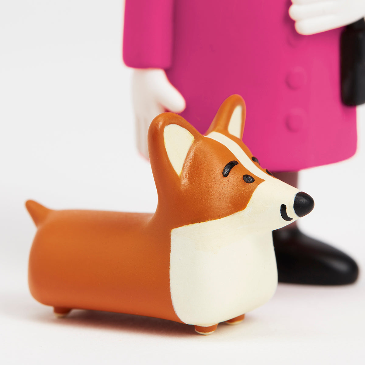 The Royal Corgi comes with each figure